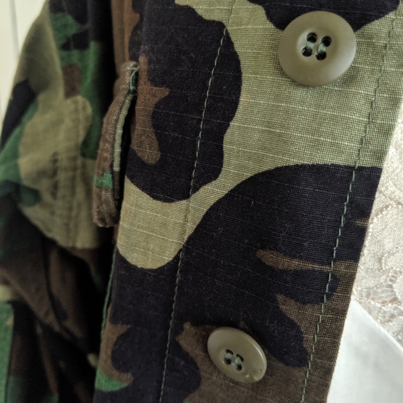 Camo "Boyfriend" Shacket M - Picture 5 of 12